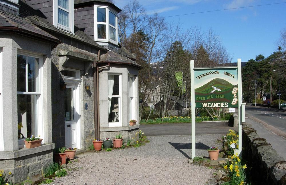 Schiehallion Guest House Braemar Exterior photo